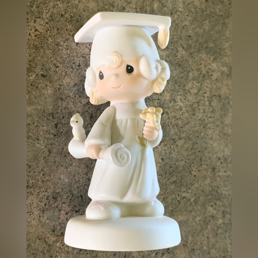 🎀3/$25🎀 Precious Moments graduate. The Bless You And Keep You. EUC